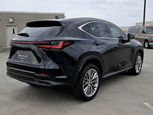 Used 2025 Lexus NX 350h AWD w/ Accessory Package (2T) image 4