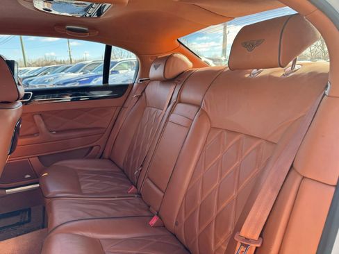 Used 2011 Bentley Flying Spur Flying Spur Speed image 31