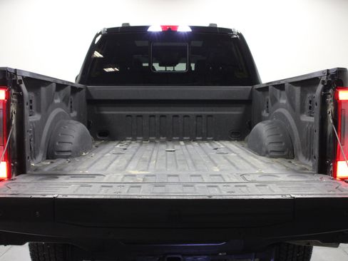 Used 2024 Ford F250 Platinum w/ Tremor Off-Road Package AWD/4WD image 14