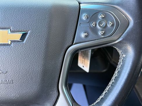 Used 2018 Chevrolet Tahoe LT image 12