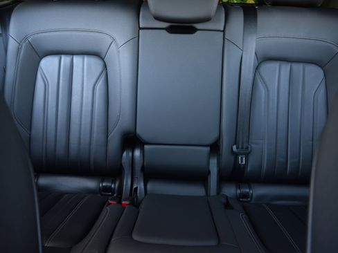 Used 2021 Audi Q5 Premium Plus image 16