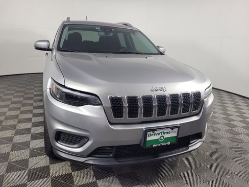 Used 2021 Jeep Cherokee Latitude FWD image 14