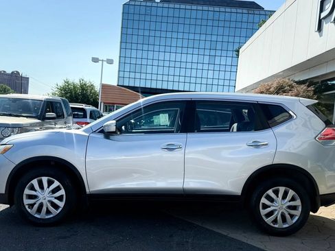 Used 2015 Nissan Rogue S AWD/4WD image 4