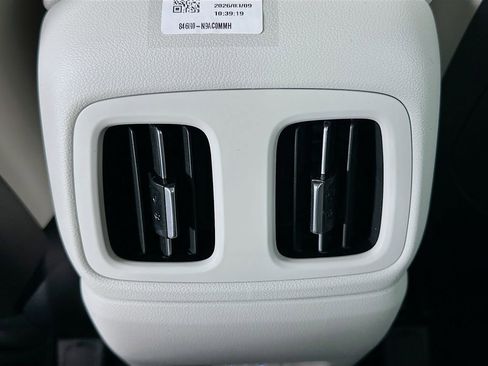 New 2026 Hyundai Tucson Limited AWD/4WD image 18