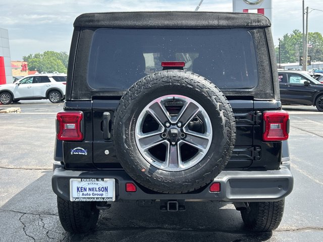 Used 2020 Jeep Wrangler Unlimited Sahara AWD/4WD image 8