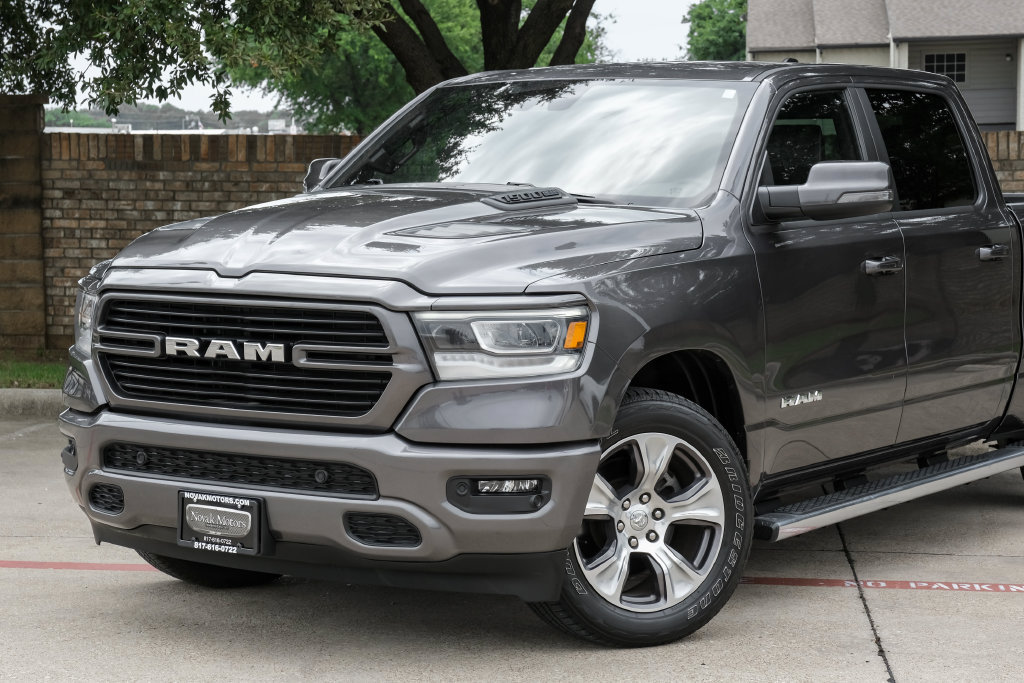 Used 2023 RAM 1500 Laramie AWD/4WD image 12