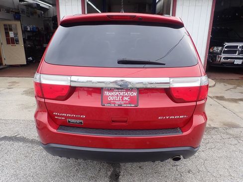 Used 2011 Dodge Durango Citadel image 21