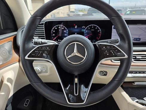 Used 2026 Mercedes-Benz GLE 450 4MATIC image 19