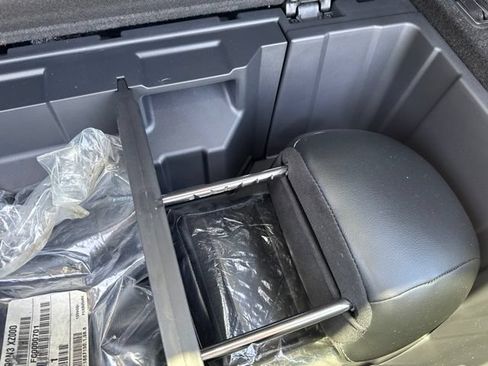 Used 2014 Nissan Pathfinder SL w/ Cargo Package FWD image 25