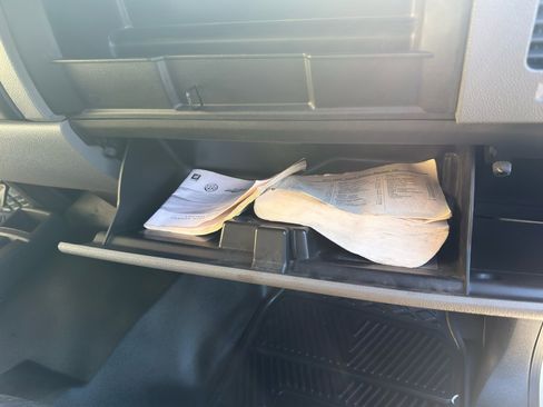 Used 2011 GMC Sierra 1500 SL image 29