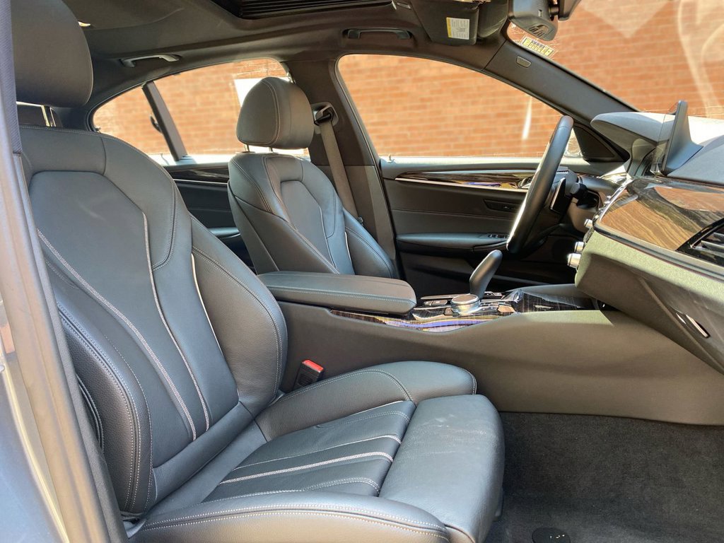Used 2019 BMW 540i xDrive w/ Premium Package AWD/4WD image 49