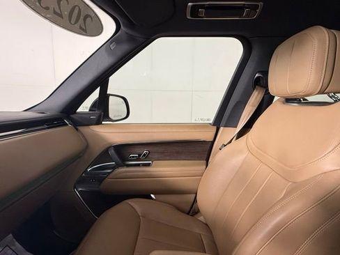 Certified 2023 Land Rover Range Rover SE AWD/4WD image 24