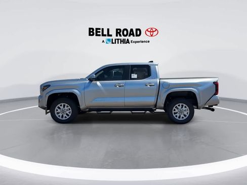 New 2025 Toyota Tacoma SR5 image 5