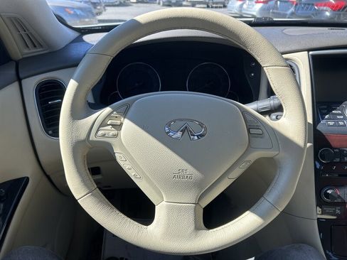 Used 2010 INFINITI EX35 Journey image 13
