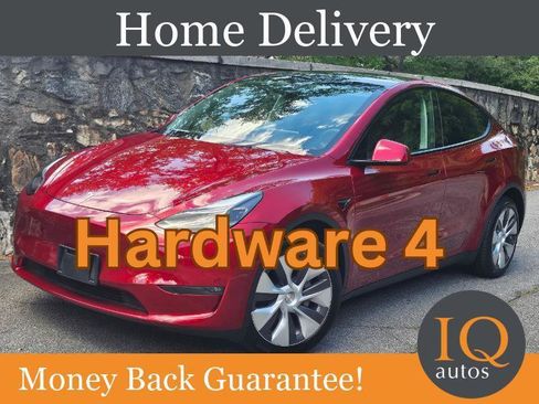 Used 2024 Tesla Model Y Long Range AWD/4WD image 1