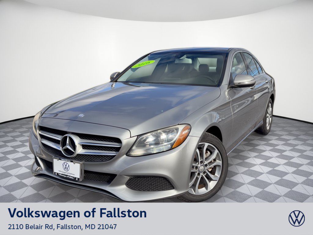 Used 2016 Mercedes-Benz C 300 4MATIC Sedan image 1