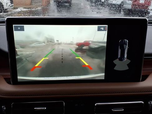 Certified 2022 Lincoln Nautilus Reserve image 18