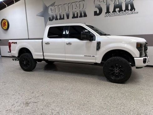 Used 2018 Ford F250 Platinum w/ Platinum Ultimate Package AWD/4WD image 47
