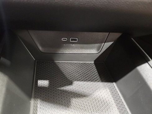 New 2026 Chevrolet Equinox ACTIV w/ Convenience Package III image 26