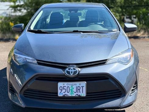 Used 2017 Toyota Corolla LE FWD image 8