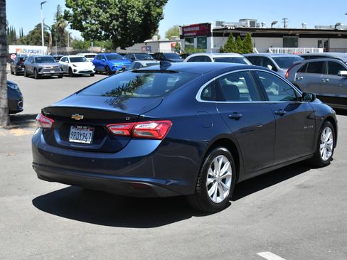 Used 2020 Chevrolet Malibu LT FWD image 8