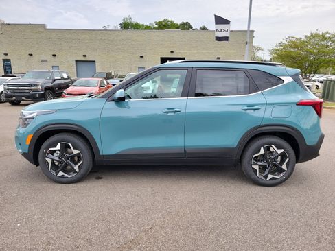 New 2026 Kia Seltos EX FWD image 23
