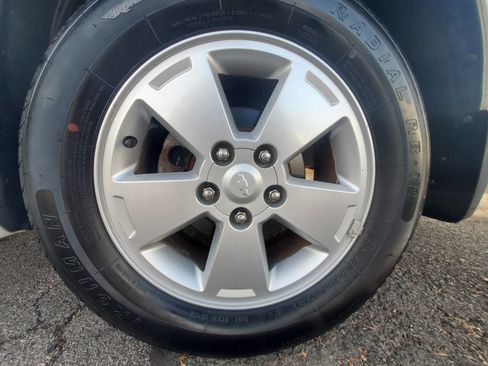 Used 2009 Chevrolet Impala LT image 23