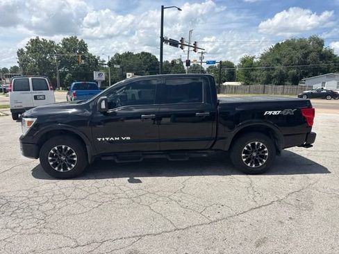 Used 2018 Nissan Titan PRO-4X w/ Pro-4x Utility Package AWD/4WD image 6