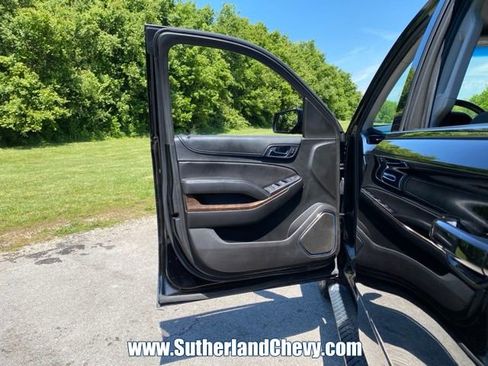Used 2018 Chevrolet Tahoe LS AWD/4WD image 12