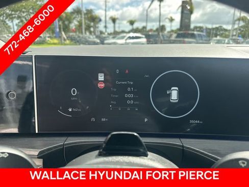 Used 2024 Hyundai Santa Fe Limited FWD image 16