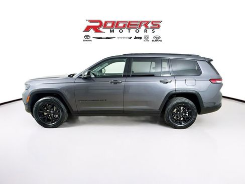 Certified 2024 Jeep Grand Cherokee L Laredo AWD/4WD image 4