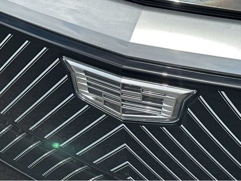 Certified 2024 Cadillac Lyriq Tech RWD image 36