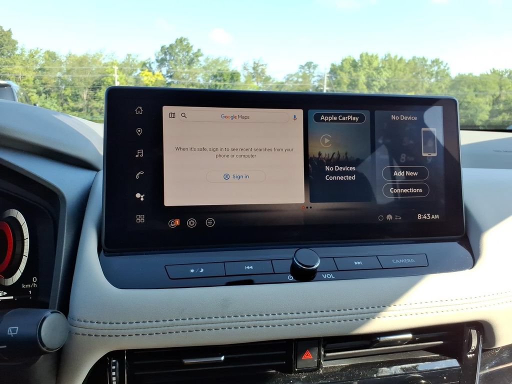 Used 2025 Nissan Rogue SL FWD image 11