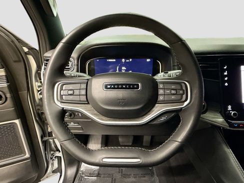 Used 2024 Jeep Wagoneer Series II AWD/4WD image 13