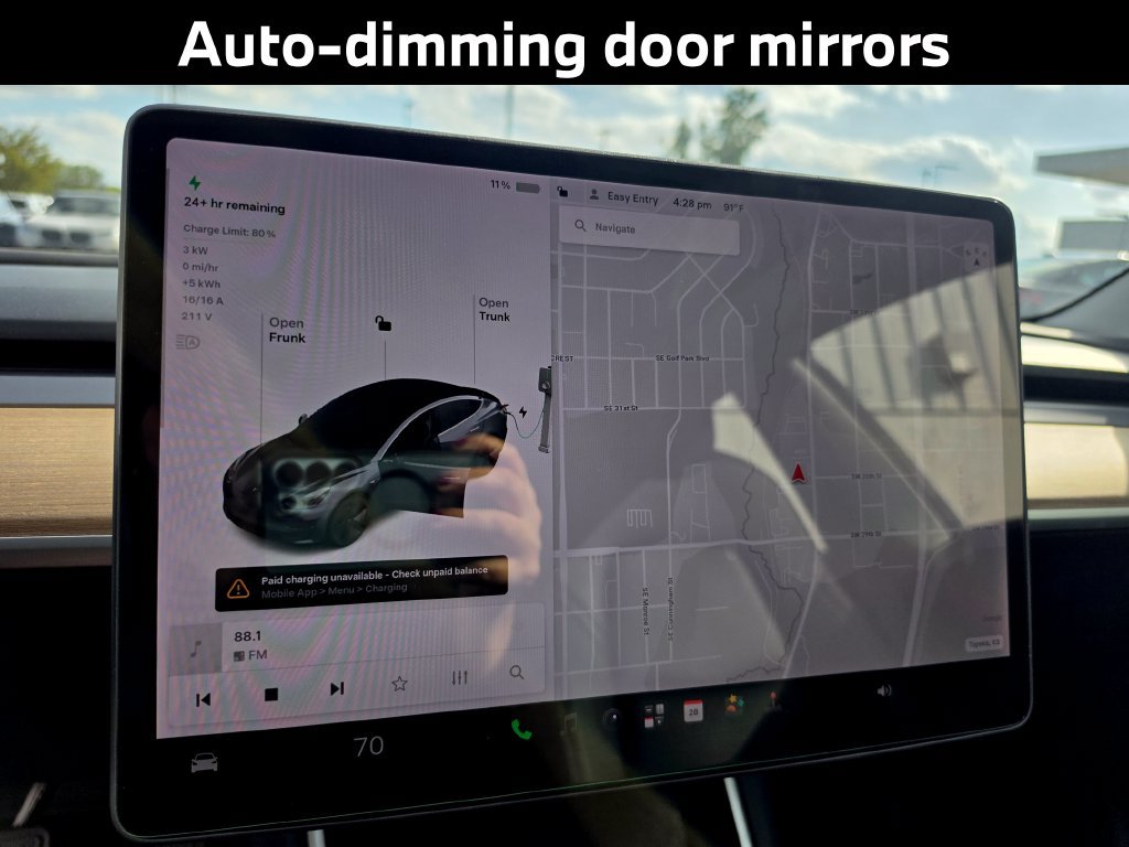Used 2018 Tesla Model 3 RWD image 11