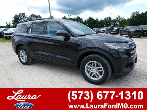 New 2026 Ford Explorer Active AWD/4WD image 1