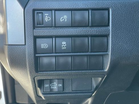 Used 2024 Toyota Tacoma TRD Off-Road image 13