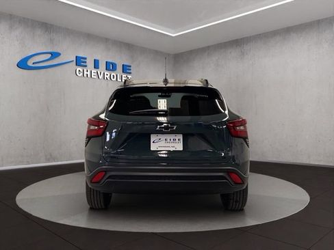 New 2026 Chevrolet Trax LT w/ Driver Confidence Package FWD image 13