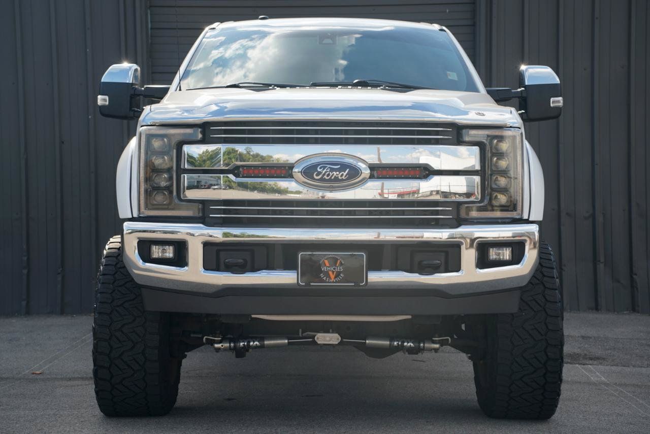 Used 2018 Ford F250 Lariat w/ Lariat Ultimate Package AWD/4WD image 3