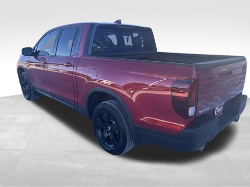 Certified 2025 Honda Ridgeline Black Edition image 4