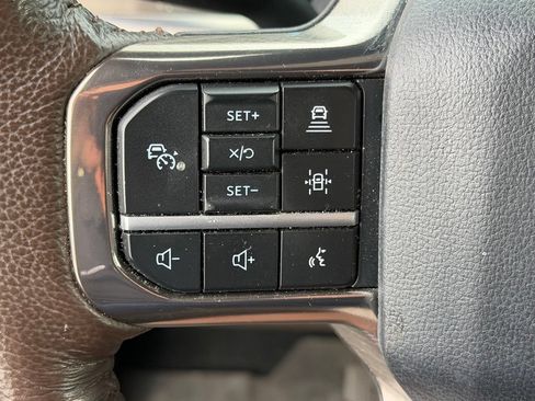 Used 2024 Ford F350 King Ranch AWD/4WD image 15