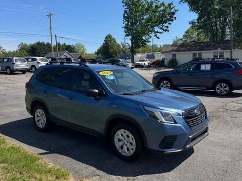 Used 2023 Subaru Forester AWD/4WD image 1
