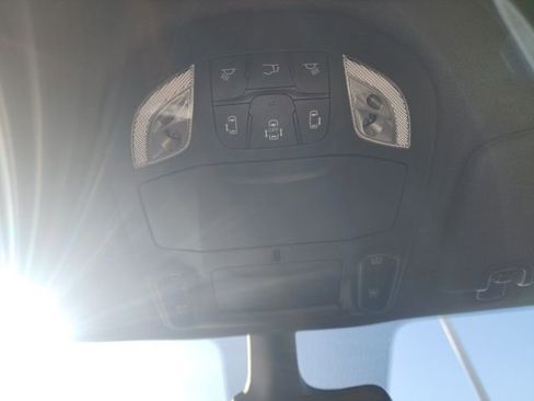 New 2026 Chrysler Pacifica Limited w/ S Appearance Package image 9