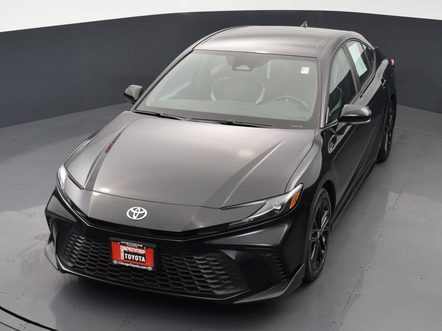 Used 2025 Toyota Camry SE FWD image 23