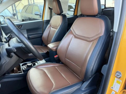 Used 2022 Ford Maverick Lariat w/ Lariat Luxury Package FWD image 15
