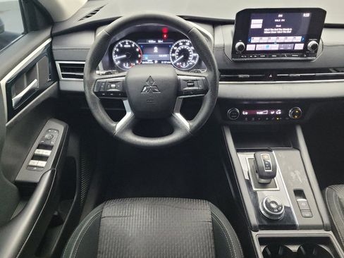 Used 2022 Mitsubishi Outlander ES AWD/4WD image 22