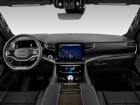 Used 2022 Jeep Grand Wagoneer Series I AWD/4WD image 3