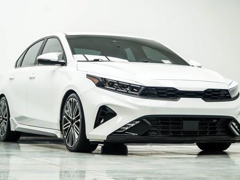 Used 2024 Kia Forte GT FWD image 4