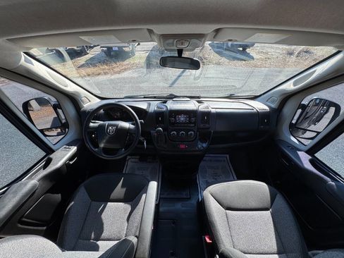 Used 2019 RAM ProMaster 2500 image 17