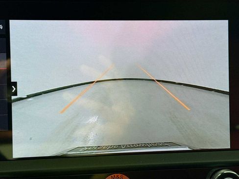 New 2026 Porsche Macan image 20